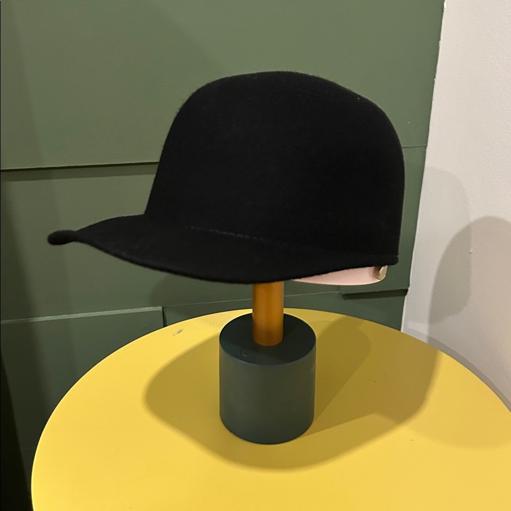 NWT // SANTELLI FRANCESCA Italian Felt Baseball Cap